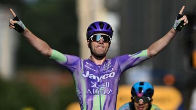 Pogacar verteidigt das Gelbe Trikot bei der Tour: Erfolgreicher 13. Etappensieg für Ausreißer Schmid
