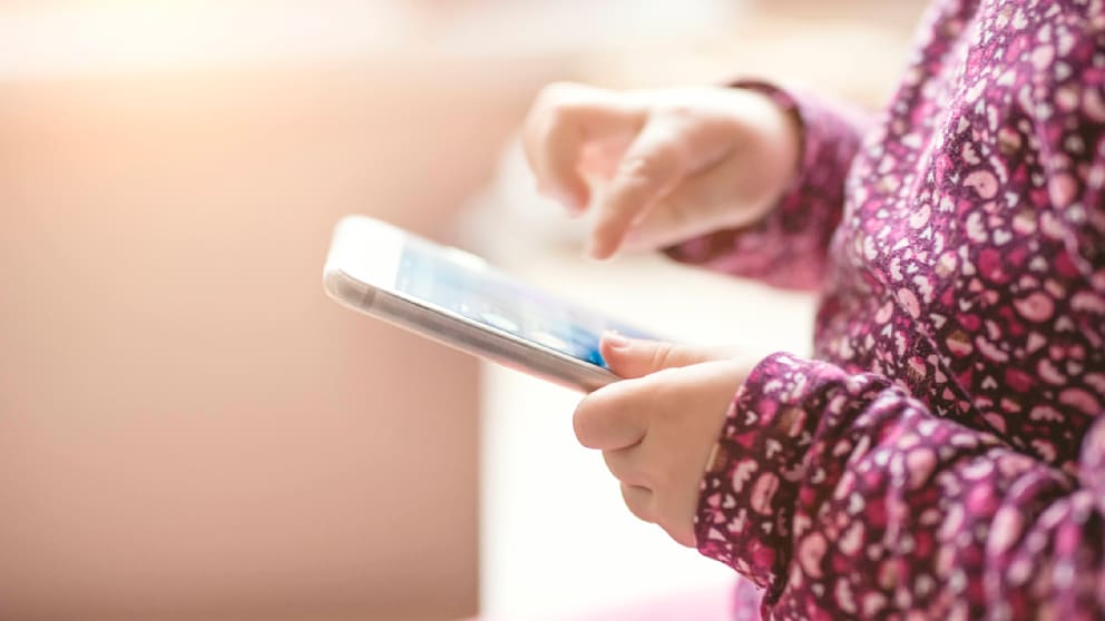 Pädophile Aktivitäten auf TikTok und Instagram: Einblicke in die Ermittlungen
