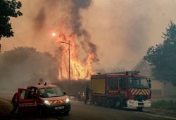 Waldbrände bedrohen große Städte in Frankreich und Spanien