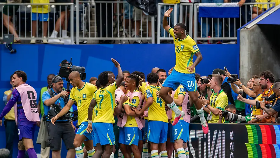 Raphinhas Rückkehr stärkt Brasilien im Achtelfinale gegen Norwegen