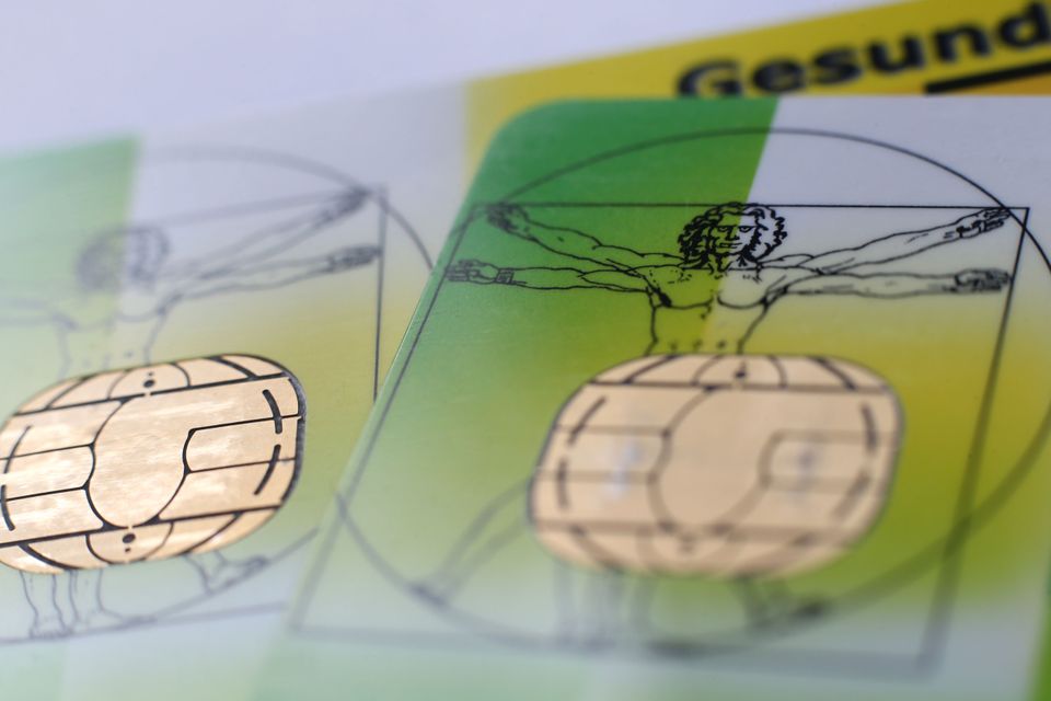 Gesundheitskarten: Millionenverluste durch Immobilienfonds