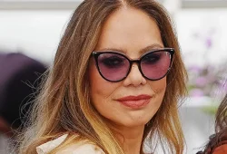 Ornella Muti strebt russische Staatsbürgerschaft an