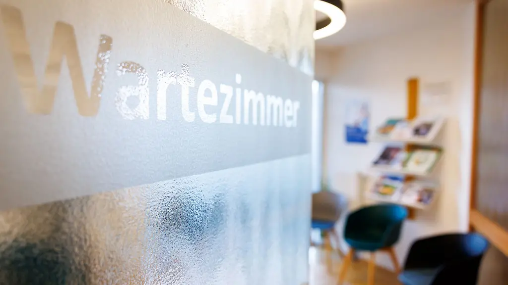 Krankschreibung ab Tag eins: Ärztliche Bescheinigung und ihre Folgen