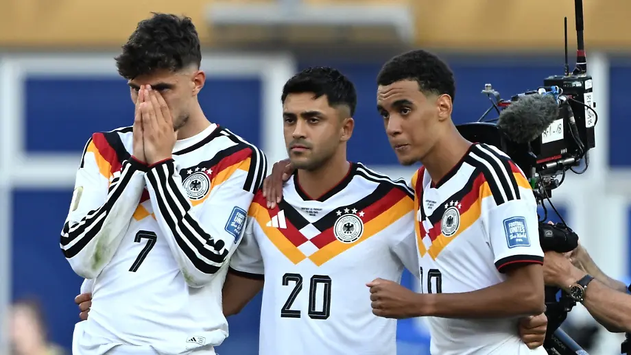 Jamal Musiala erneut operiert nach WM-Aus