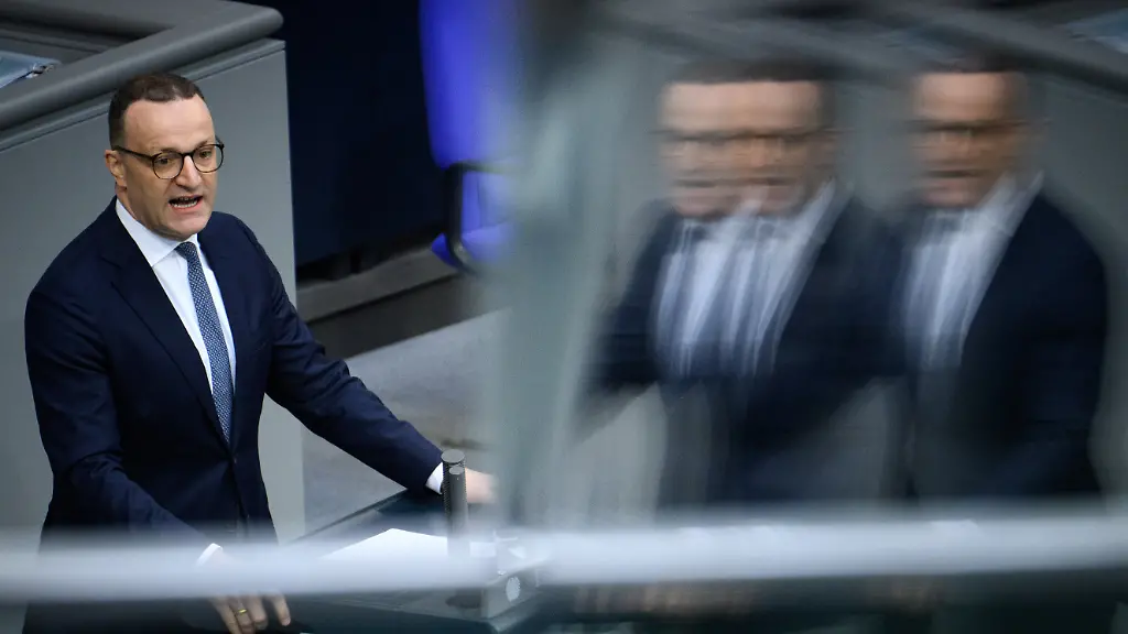 Jens Spahn und die Debatte um Leihmutterschaft
