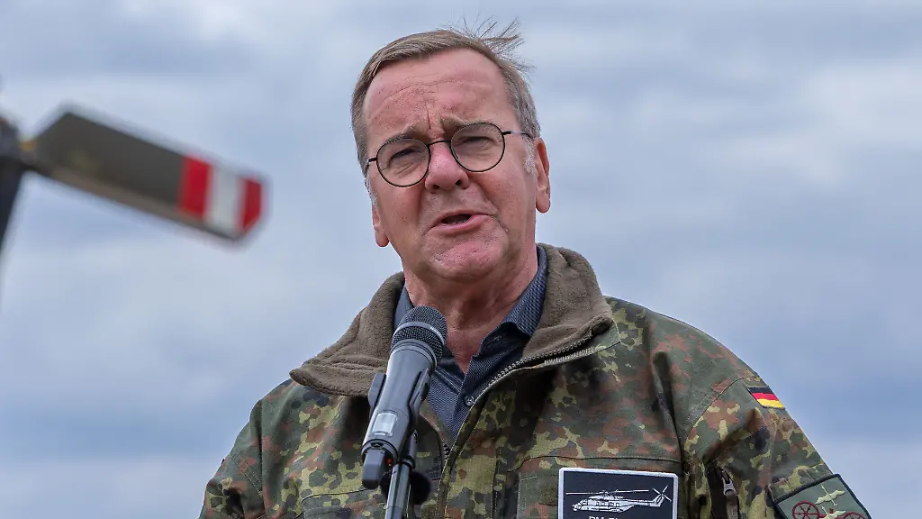 Verteidigungsminister Pistorius plant Raketenbasis für die Bundeswehr