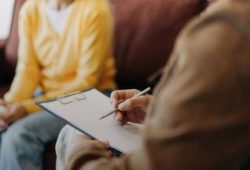 Europas Ansatz zur mentalen Gesundheit: Einblicke und Entwicklungen