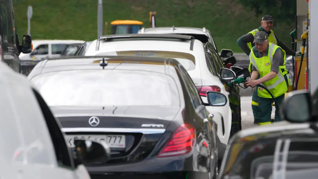 Russland lockert Benzinverkaufsbeschränkungen in mehreren Regionen