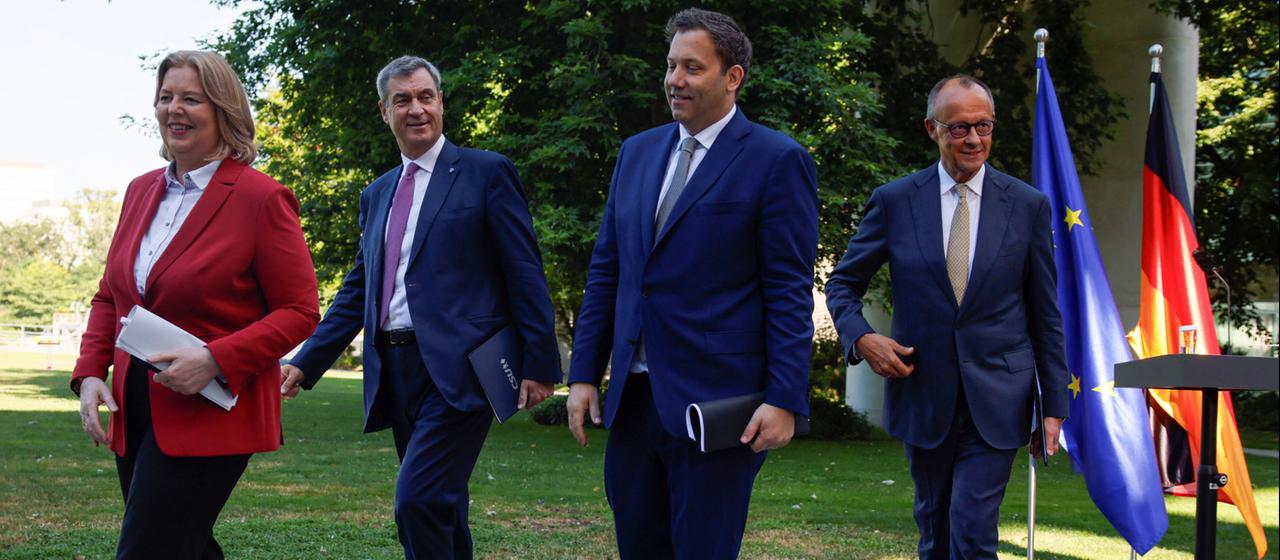 Koalition präsentiert Reformpläne im Kanzleramts-Garten