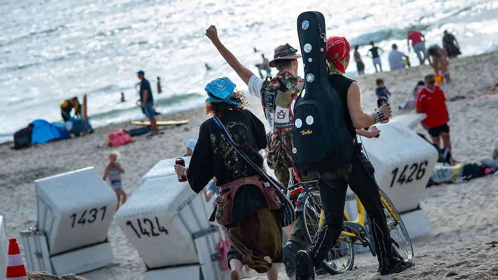 Kreis Nordfriesland Gegen Punk-Protestcamp auf Sylt