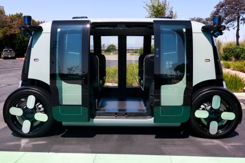 Zoox erhält US-Zulassung für den kommerziellen Einsatz von Robotaxis ohne Lenkräder