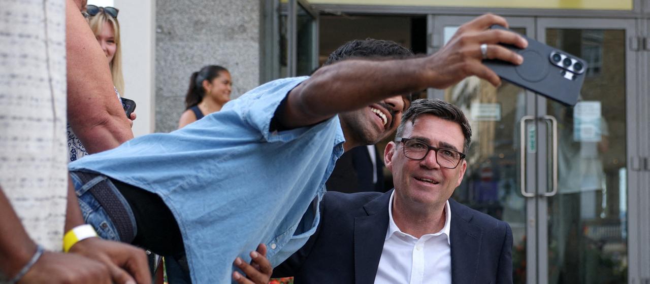 Britische Premierminister: Herausforderungen und häufiger Wechsel