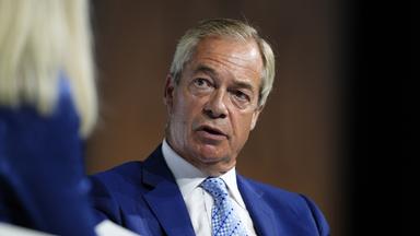 Nigel Farage tritt Mandat nieder, plant aber erneute Kandidatur