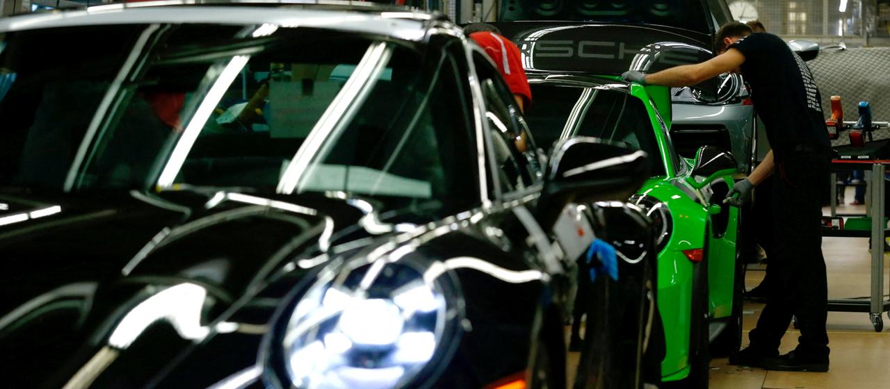 Porsche plant weiteren Stellenabbau mit Unterstützung des Aufsichtsrats