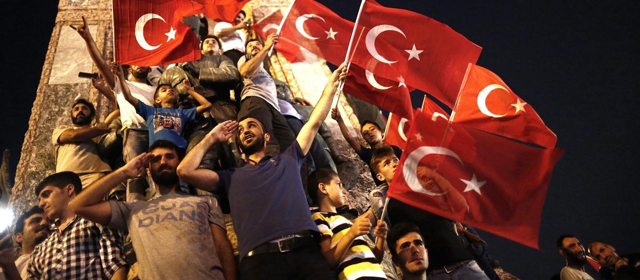 Analyse zehn Jahre nach dem Putschversuch in der Türkei