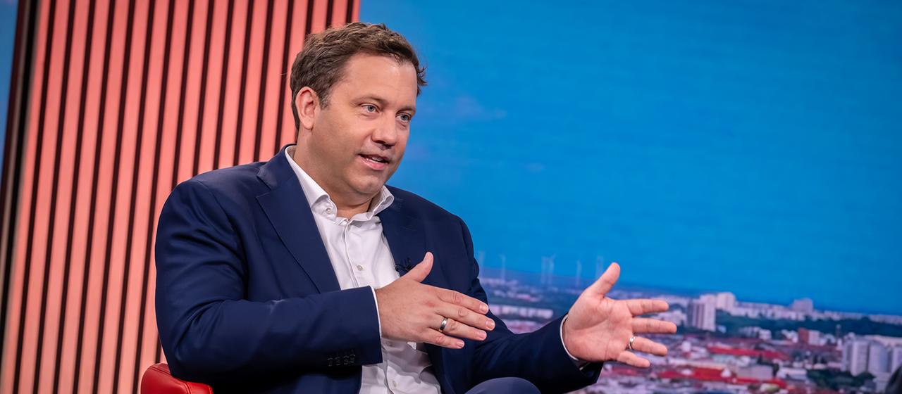Klingbeil im ARD-Sommerinterview: Diskussion um schärfere Regeln bei der Krankschreibung