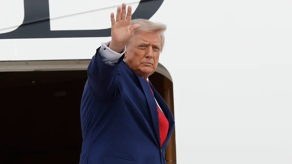Trump wegen kostenpflichtigem Zugang zu Truth Social verklagt