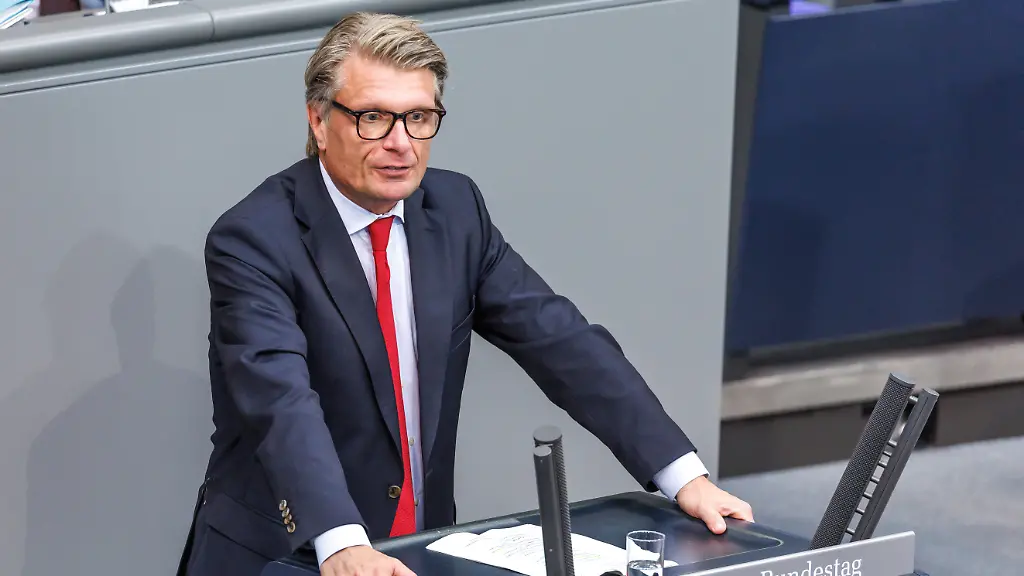 Polizei zieht Führerschein von Thomas Bareiß ein nach Verkehrsunfall