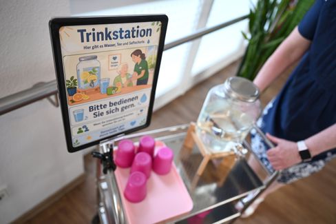 Verstärkte Maßnahmen gegen Hitze: Forderungen und Wetterprognosen