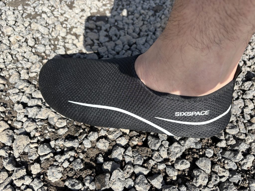 Badeschuhe im Test: Schutz und Komfort für den Sommerurlaub