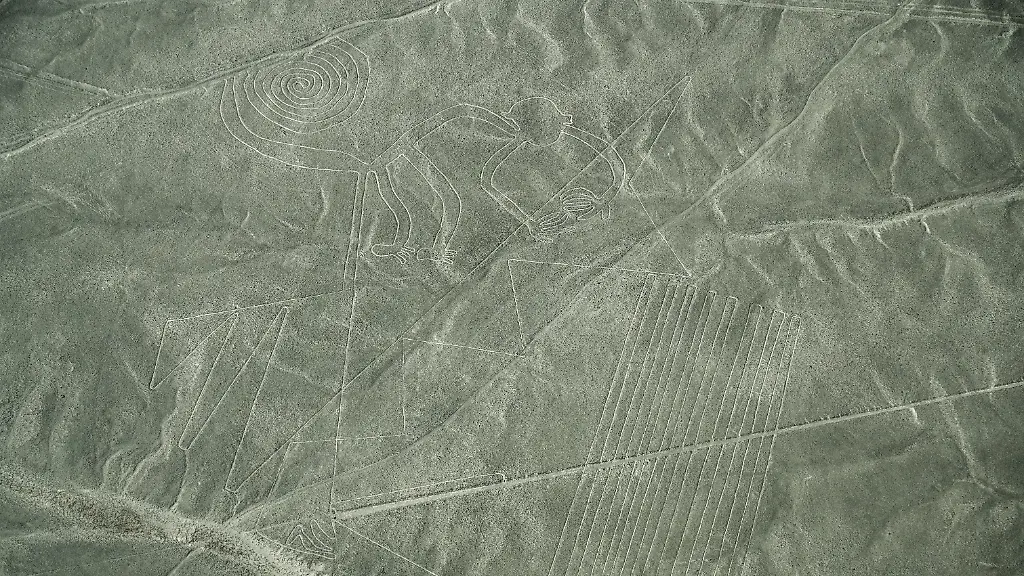 Absturz eines Kleinflugzeugs über den Nazca-Linien