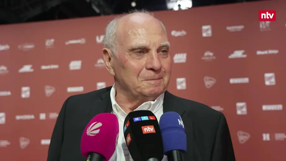 Uli Hoeneß erhält Ehrung als Legende beim Sportbild-Award