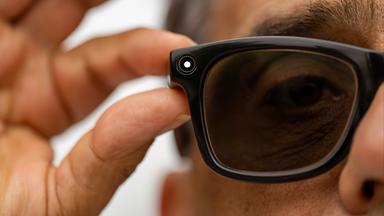 Diskussion um Smart Glasses: Datenschutz und rechtliche Schritte