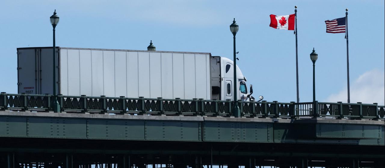 USA erheben höhere Zölle auf kanadische Autos