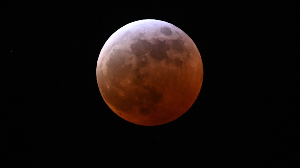 Blutmond-Spektakel für Frühaufsteher am Freitag