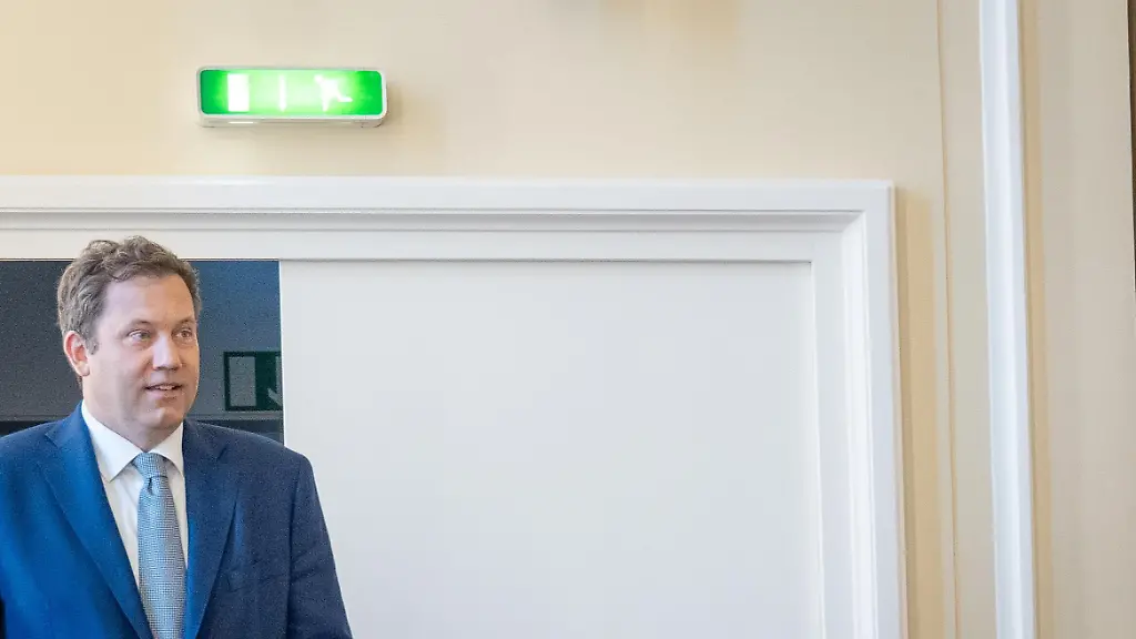 Finanzministerium fordert Milliarden aus Steuerbetrug zurück