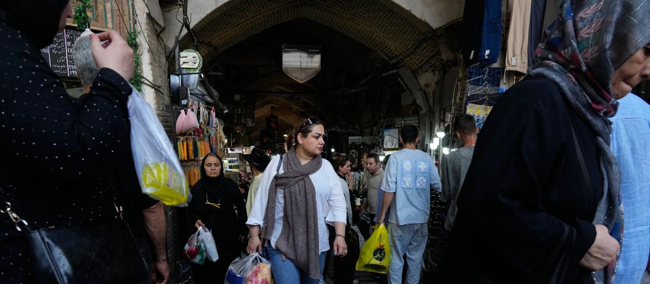 Die Auswirkungen der Wirtschaftskrise auf die Bevölkerung Irans