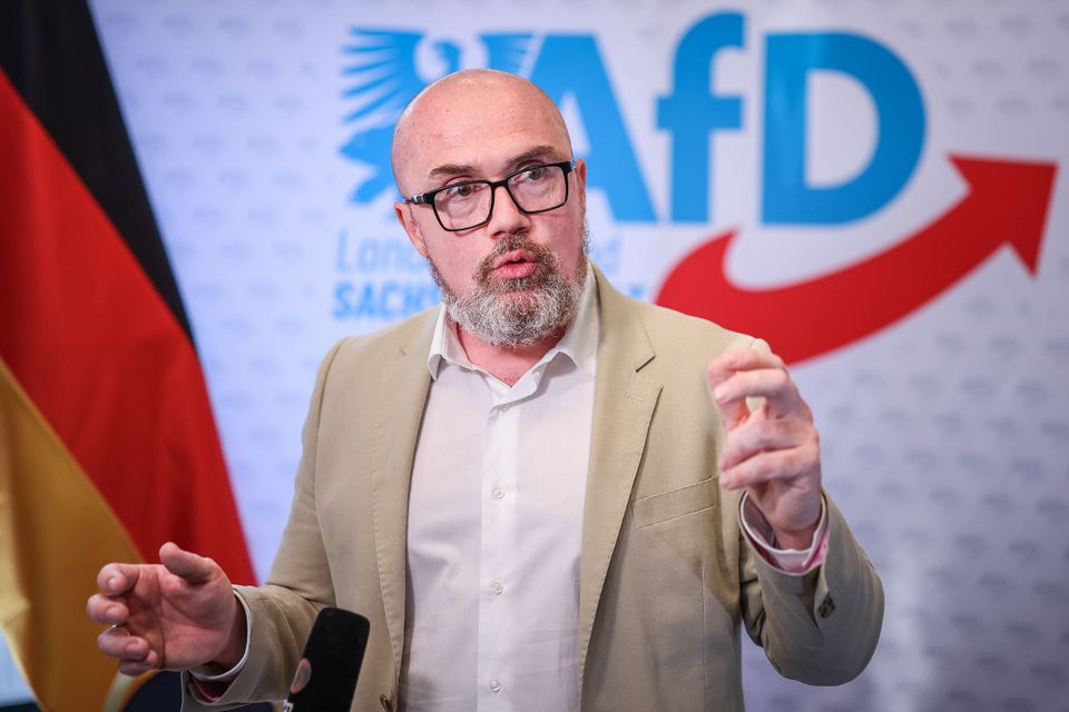 AfD-Politiker Tillschneider wehrt sich gegen Kritik wegen russischer Armeetasse