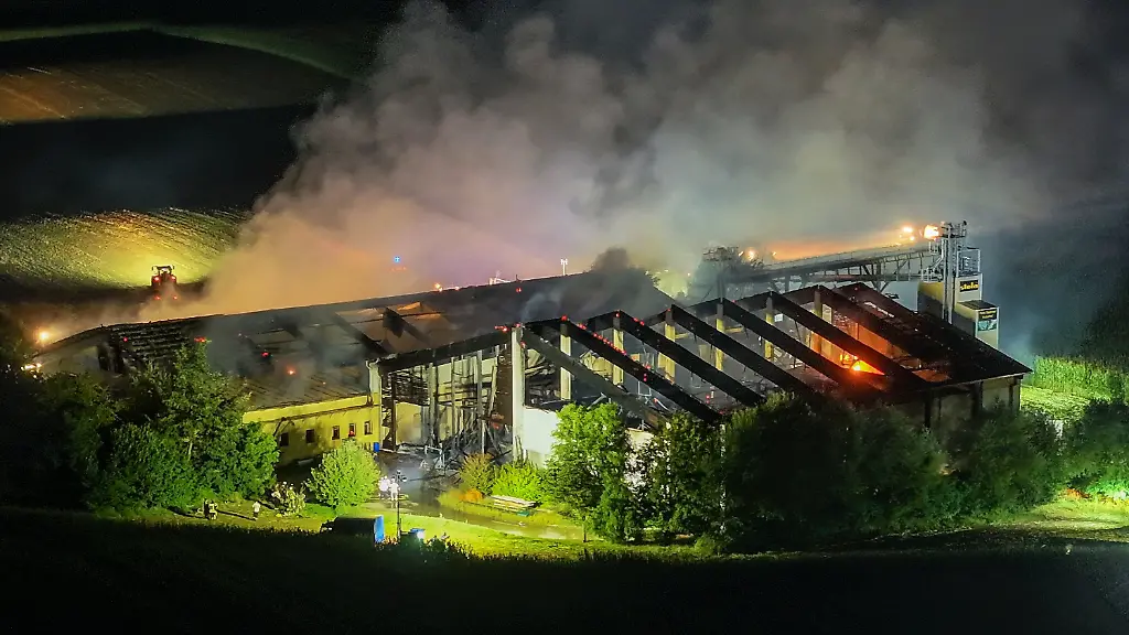 Feuerkatastrophe auf bayerischem Bauernhof