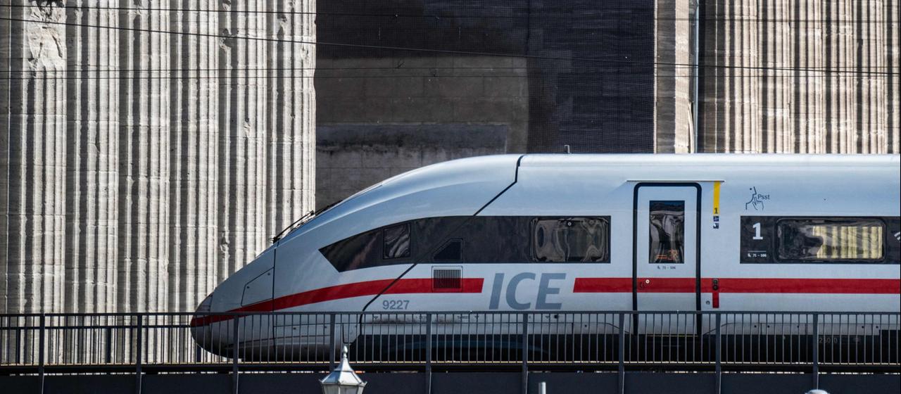 Pläne des Verkehrsministers zu Bonuszahlungen bei der Bahn