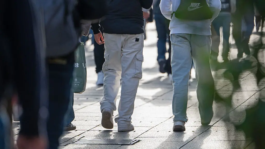 Statistik: Wenig junge Menschen in Ostdeutschland