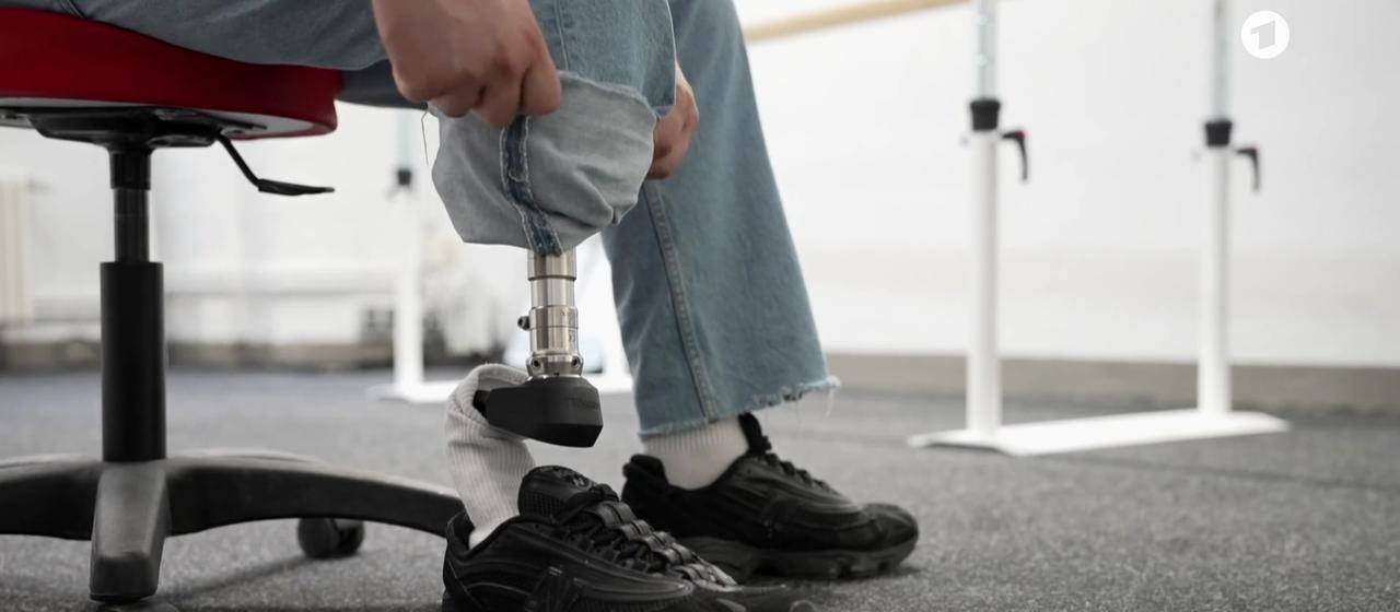 Vom Patienten zum Prothesenmacher: Ausbildung für ukrainische Veteranen