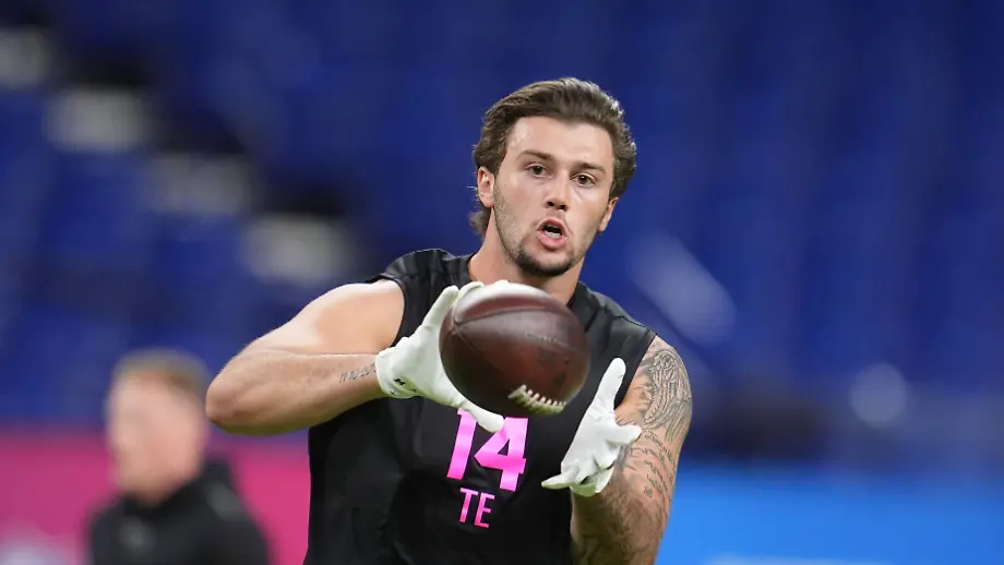 Robinson unterschreibt Rekord-Vertrag bei den Falcons