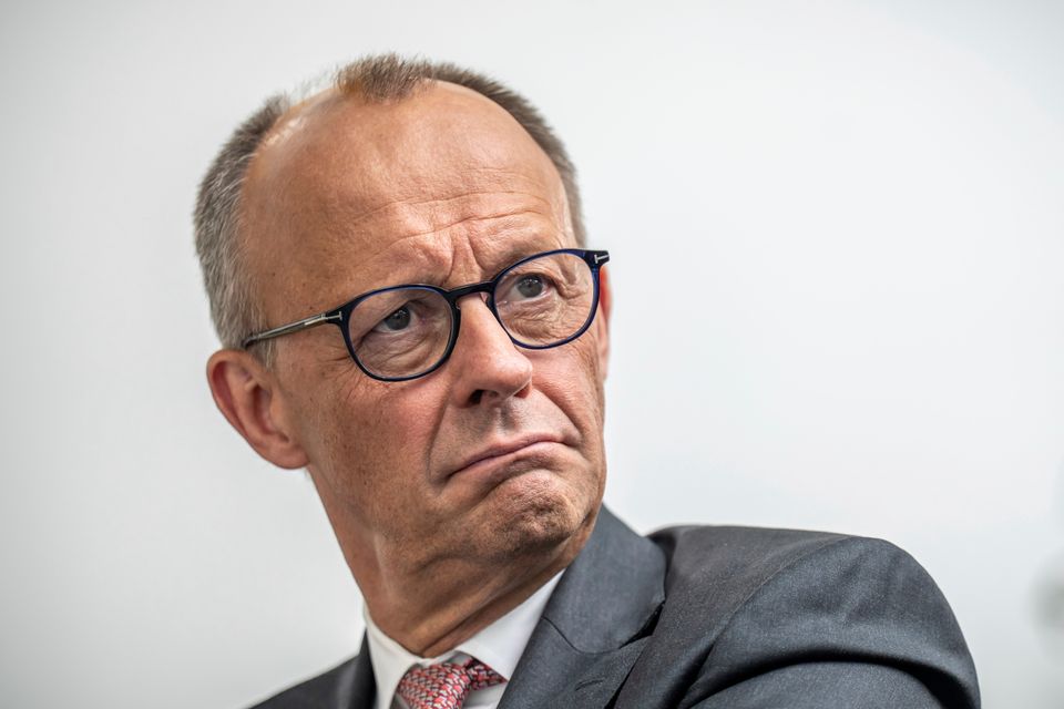 Verbal Konfrontation: Merz in TV-Sendung unter Druck