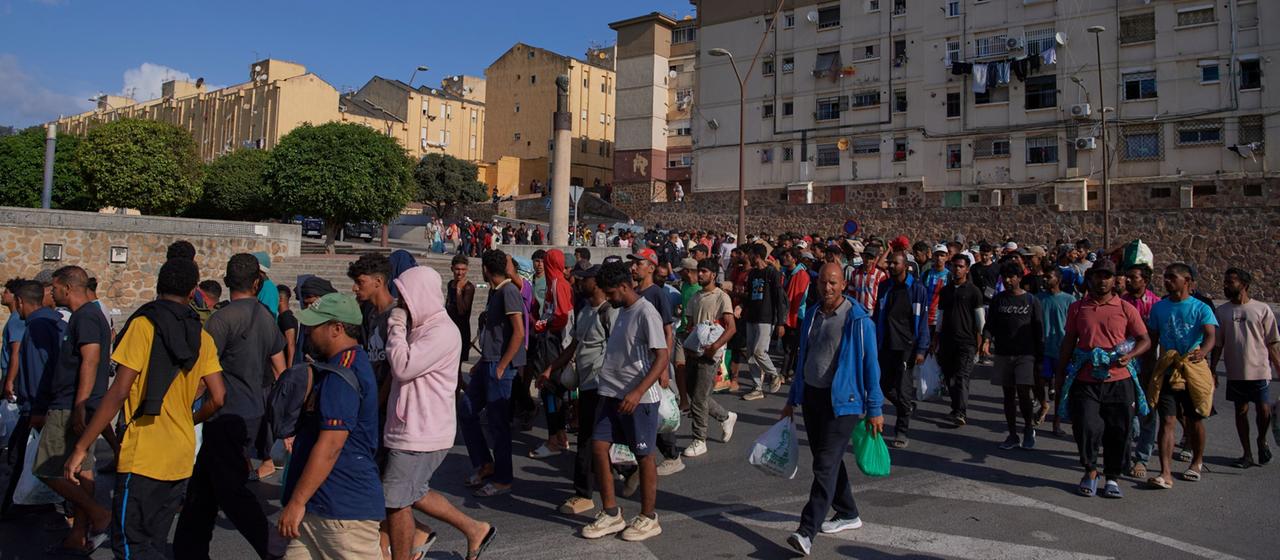 Unterkünfte für Migranten in Ceuta nach Massenandrang organisiert