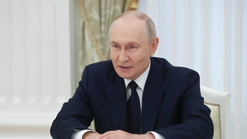 Putins Eingriff in kritische Infrastrukturen: Staatliche Kontrolle bei Sicherheitsmängeln