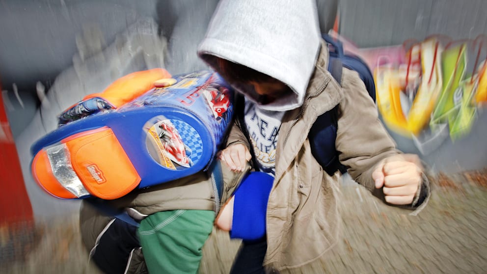 Steigende Gewalt an Schulen: Sofortige Maßnahmen gefordert