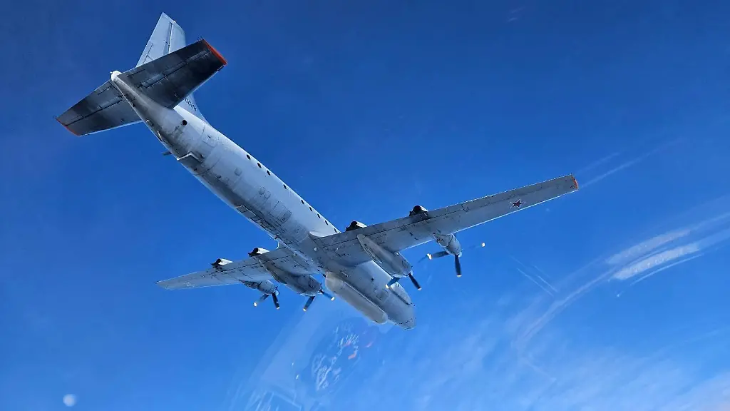 Polnische Luftwaffe fängt russisches Spionageflugzeug ab