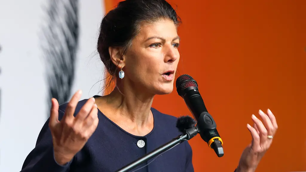 Höckes Angebot an Wagenknecht: Ministerpräsidentin in Thüringen?