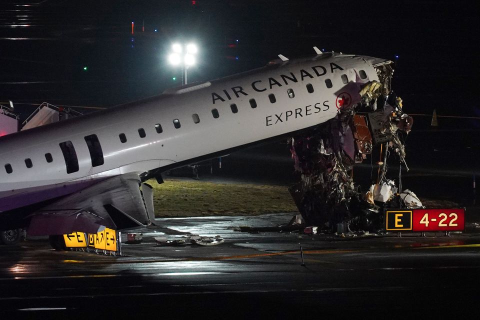Untersuchung nach schwerem Unfall am Flughafen LaGuardia