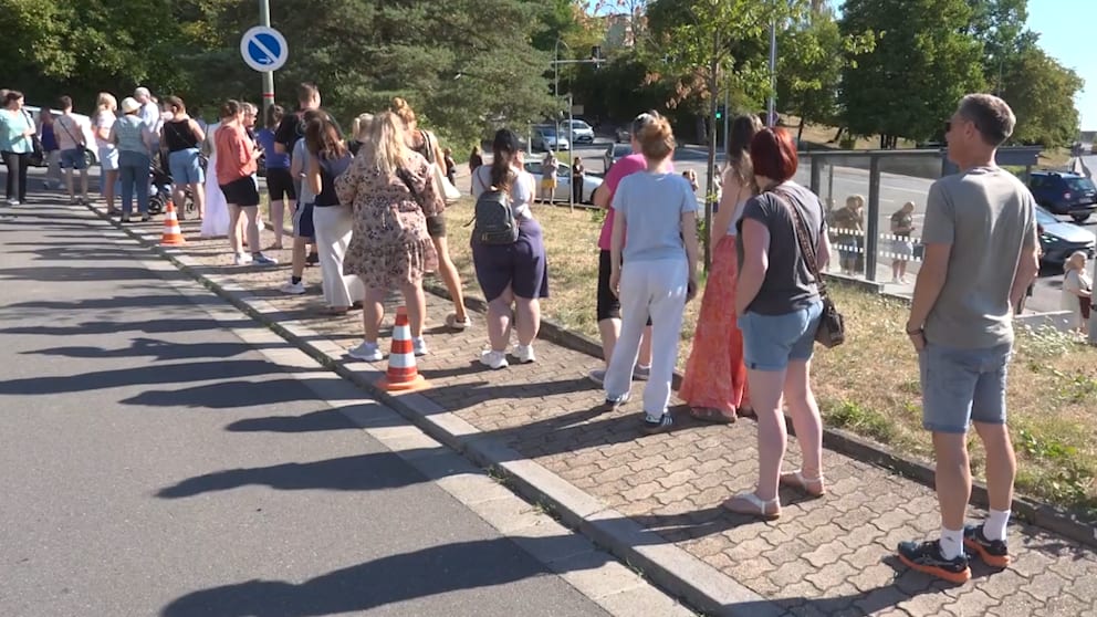 Großer Andrang bei Sonnenfinsternis-Schutzbrillen im Saarland