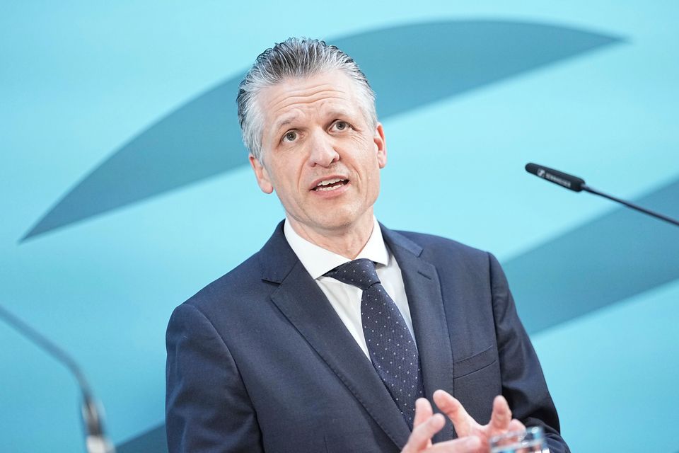 Kritik an der Abschaffung der Rente mit 63 wächst
