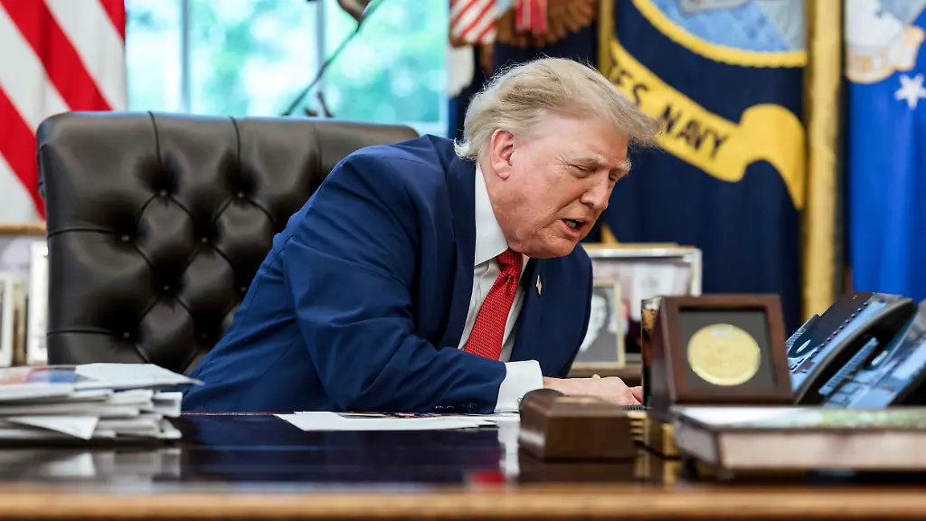 Trump setzt Zölle gegen Kanada aus und plant Gespräche über Pipeline-Projekt