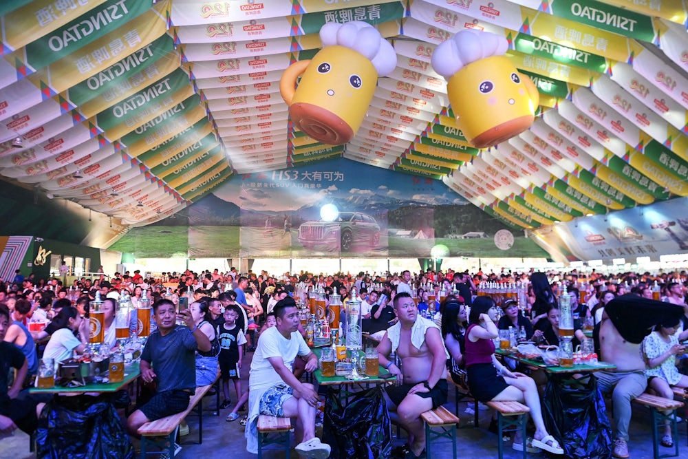 Bierfest in Qingdao: Eine chinesische Version des Oktoberfests