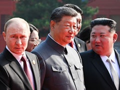 Nordkorea testet Raketen inmitten von Feierlichkeiten und militärischer Spannungen