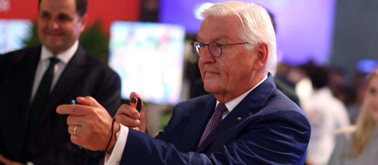 Bundespräsident Steinmeier besucht die Gamescom